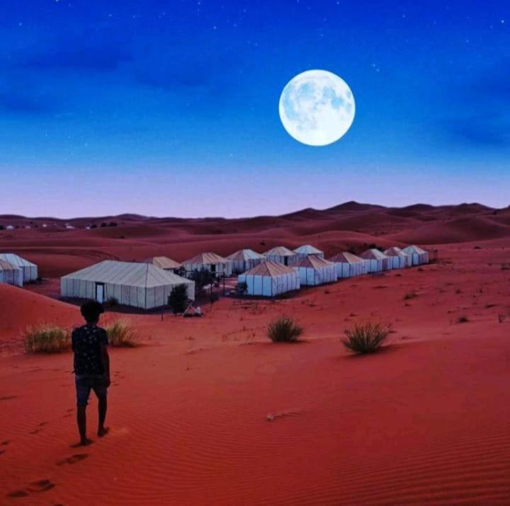 Merzouga Top Luxury Camp Ngoại thất bức ảnh