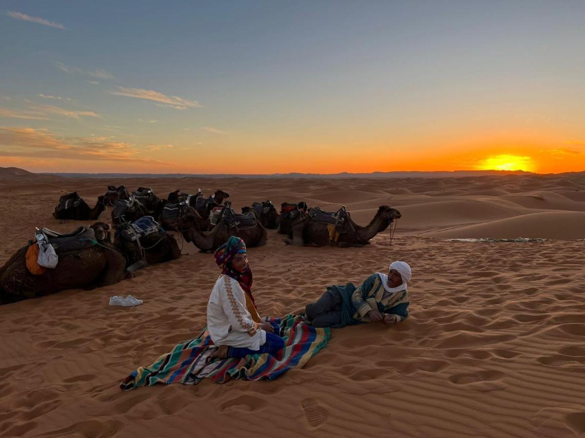 Merzouga Top Luxury Camp Ngoại thất bức ảnh