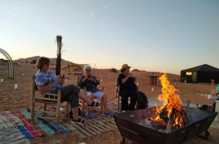 Merzouga Top Luxury Camp Ngoại thất bức ảnh