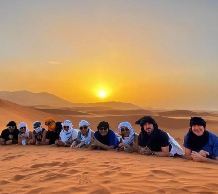 Merzouga Top Luxury Camp Ngoại thất bức ảnh
